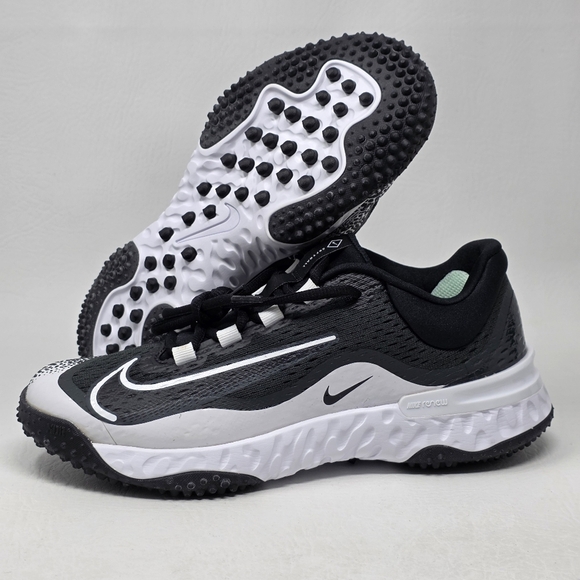 Nike Women's Alpha Huarache Elite 4 Turf Softball Shoes Size 7.5 DV0496-010 New - Picture 1 of 10